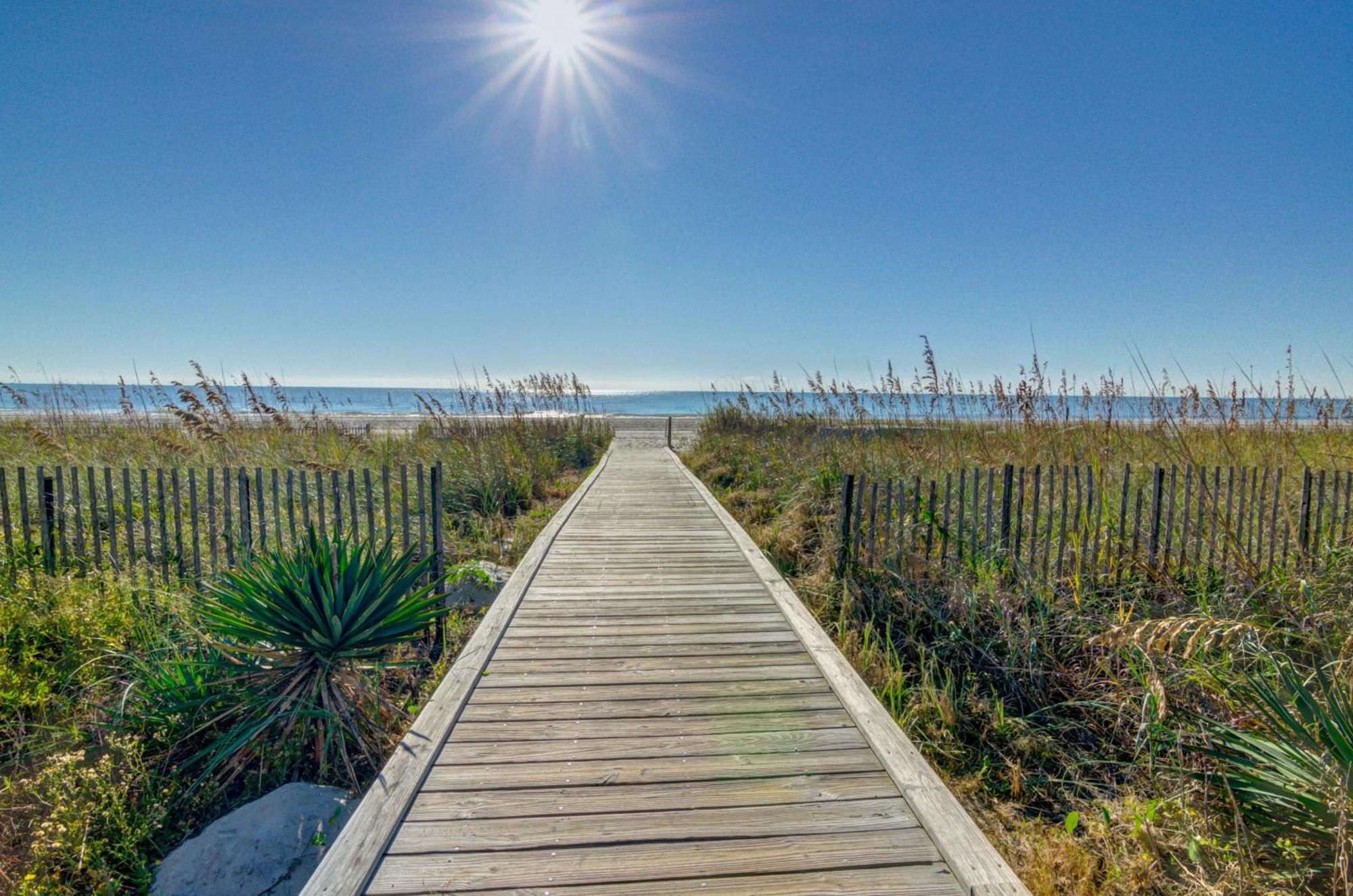 Oceanfront Views With Resort Amenities Myrtle Beach Exterior photo